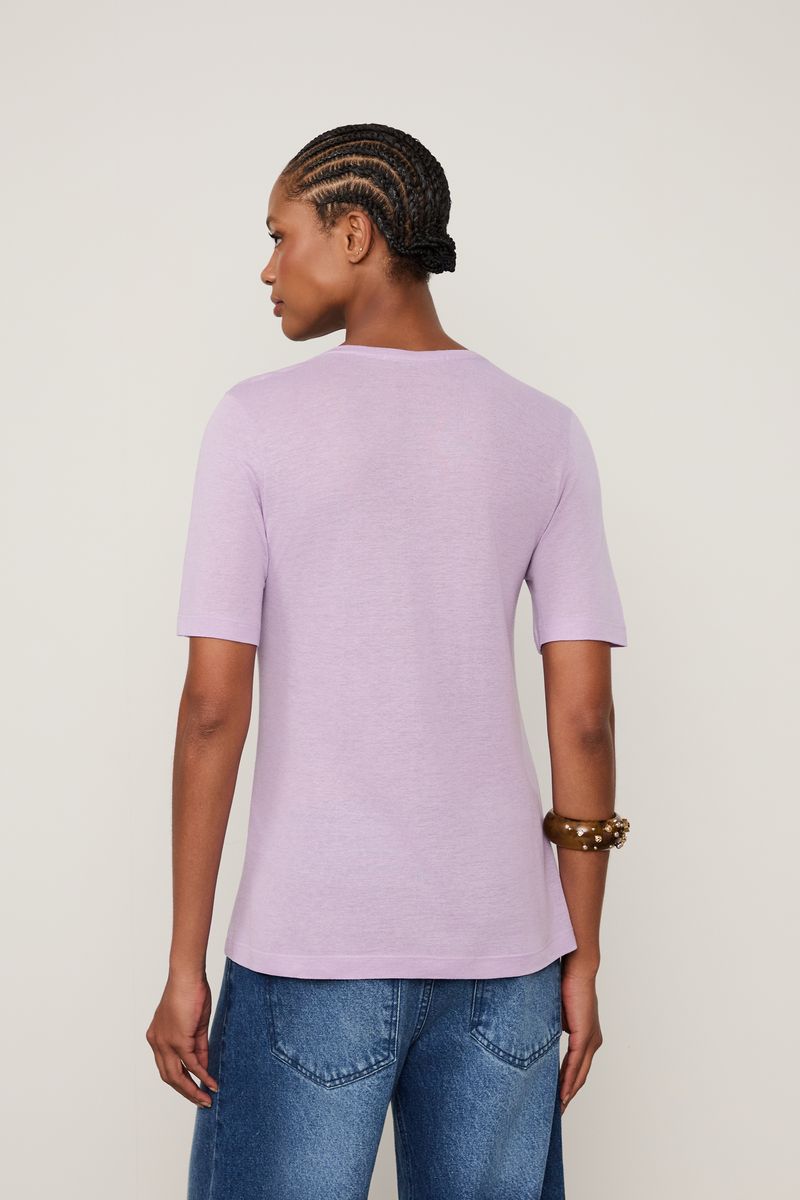 T-Shirt Malha De Linho Decote v