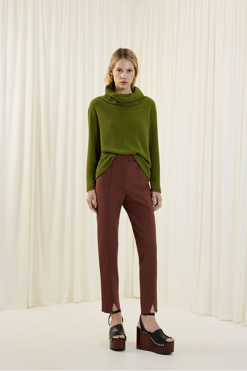 Blusa golão textura verde alecrim