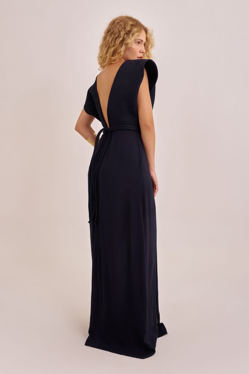 Vestido Ciclos Matelassê Estruturado Preto