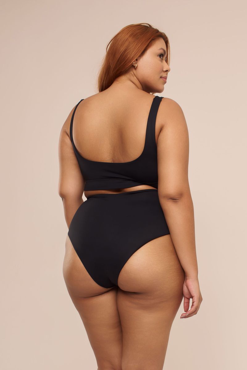 Calcinha Biquíni Hot Pant Maxi Cintia Corpo Preto