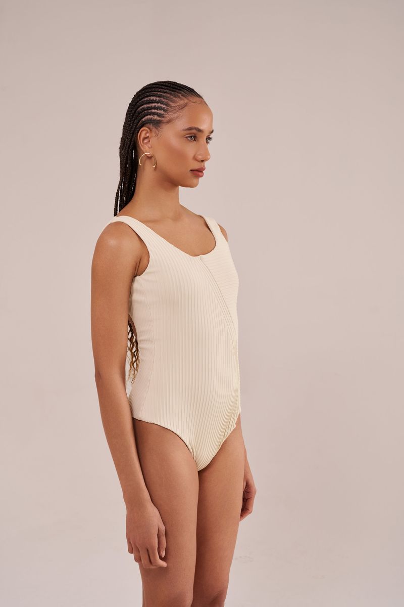 Maiô Vieira Celine Areia