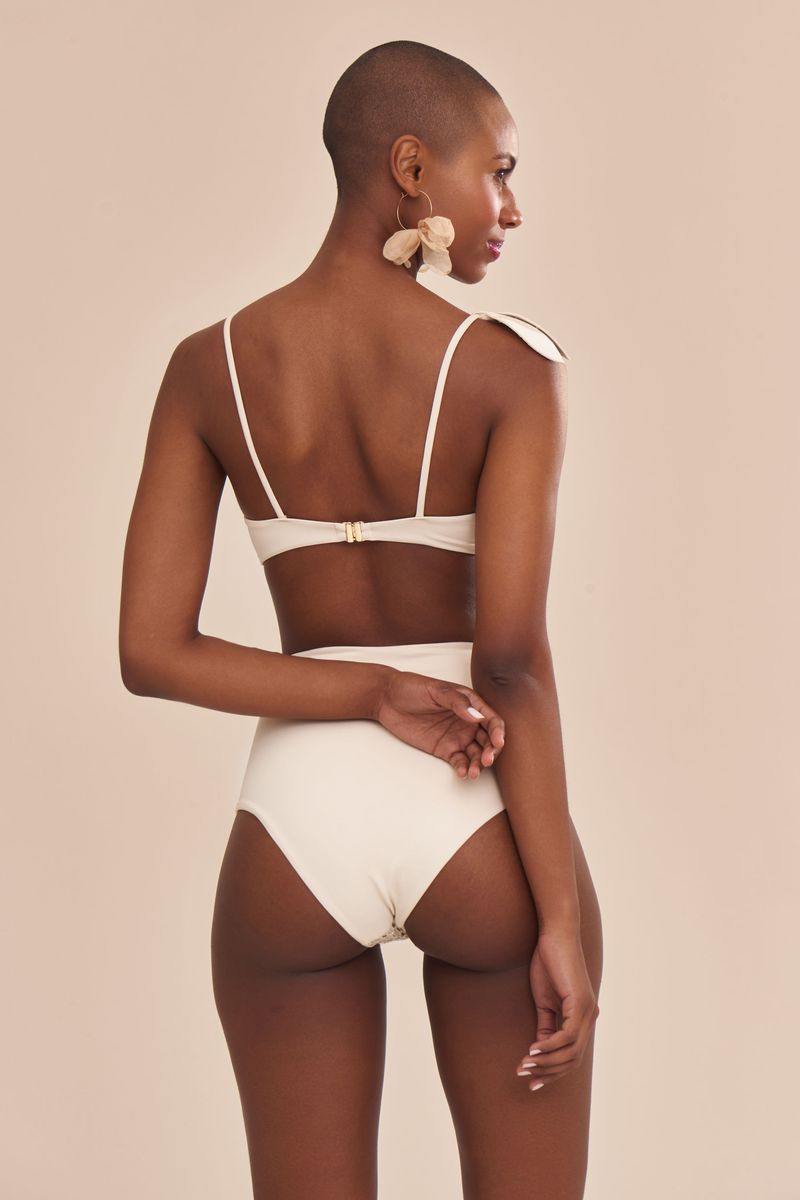 Calcinha Biquíni Hot Pant Magnólia Areia
