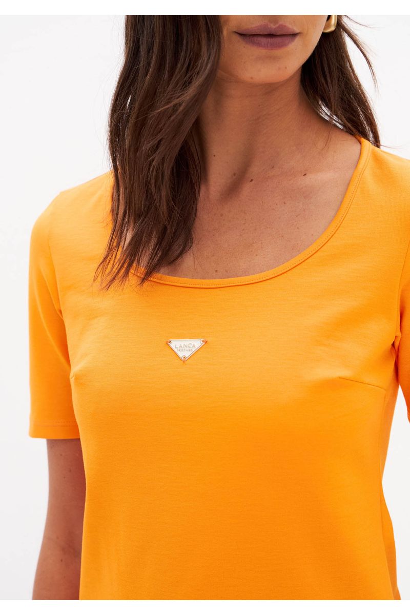 Blusa Manga Curta Com Placa