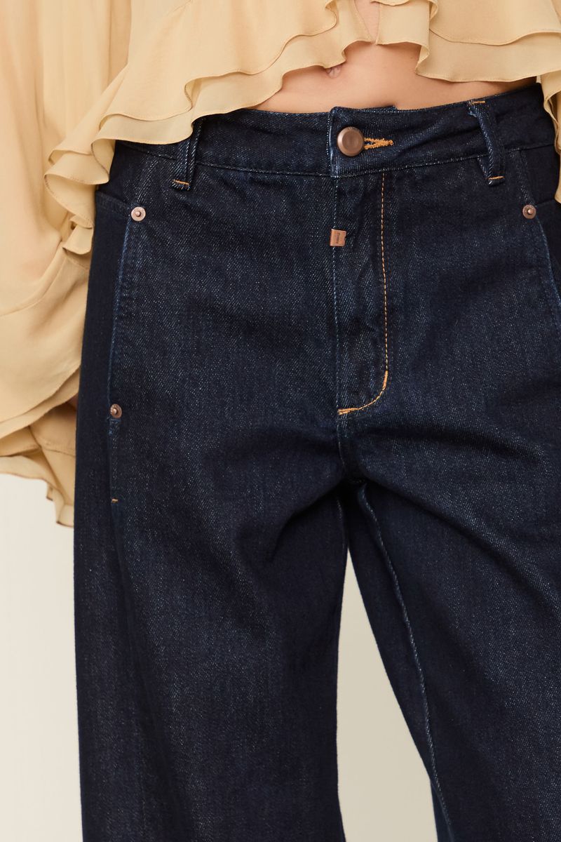 Calça Jeans Fendas