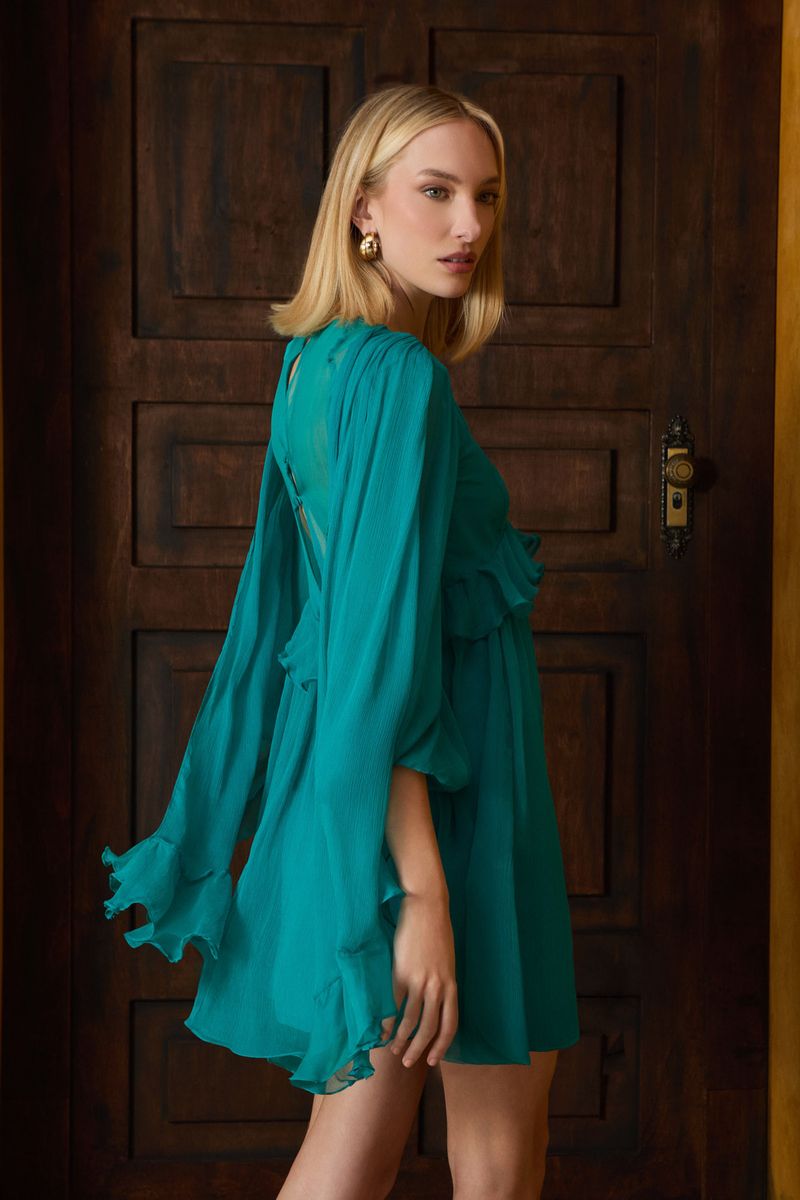 VESTIDO CURTO SEDA BABADOS