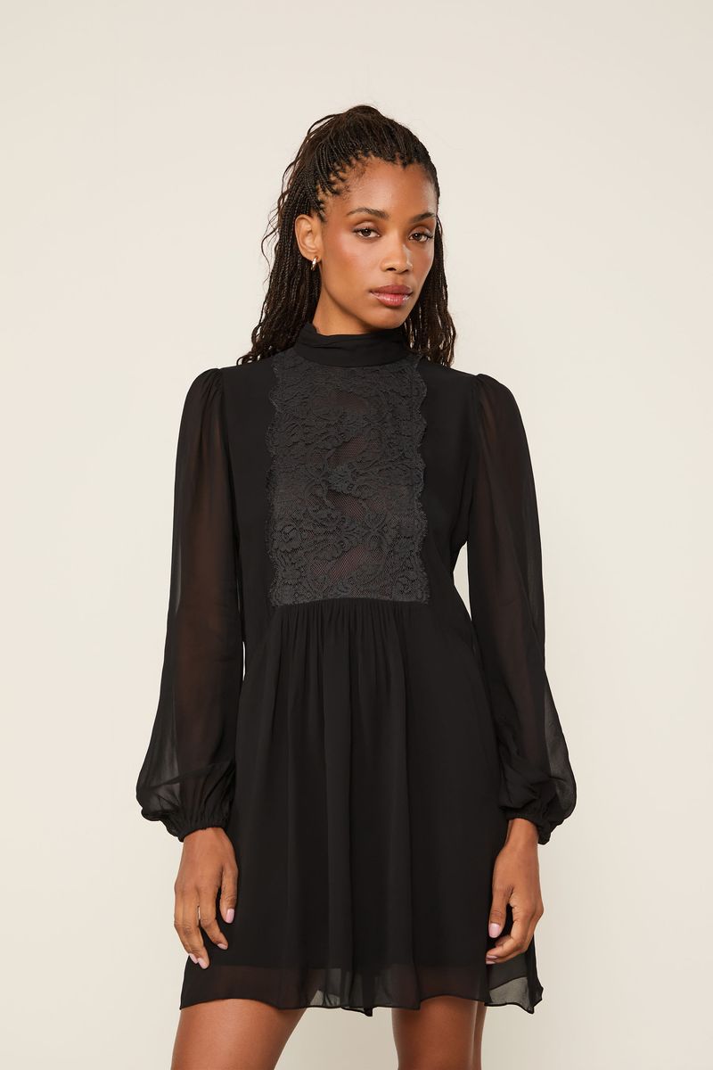 Vestido Curto Com Renda Preto