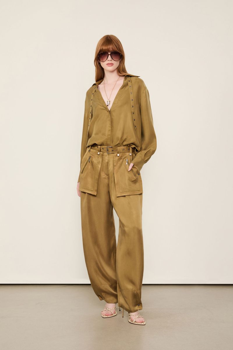Calça Bolsos De Cupro Verde Antique Com Cinto Em Ilhós