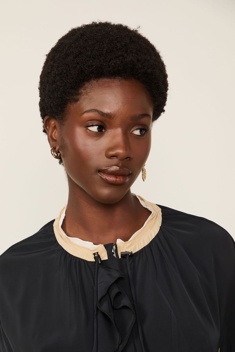 Overtop Bomber Preto Com Detalhe Bege