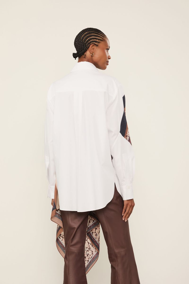 Camisa De Tricoline Com Lencos Aplicados