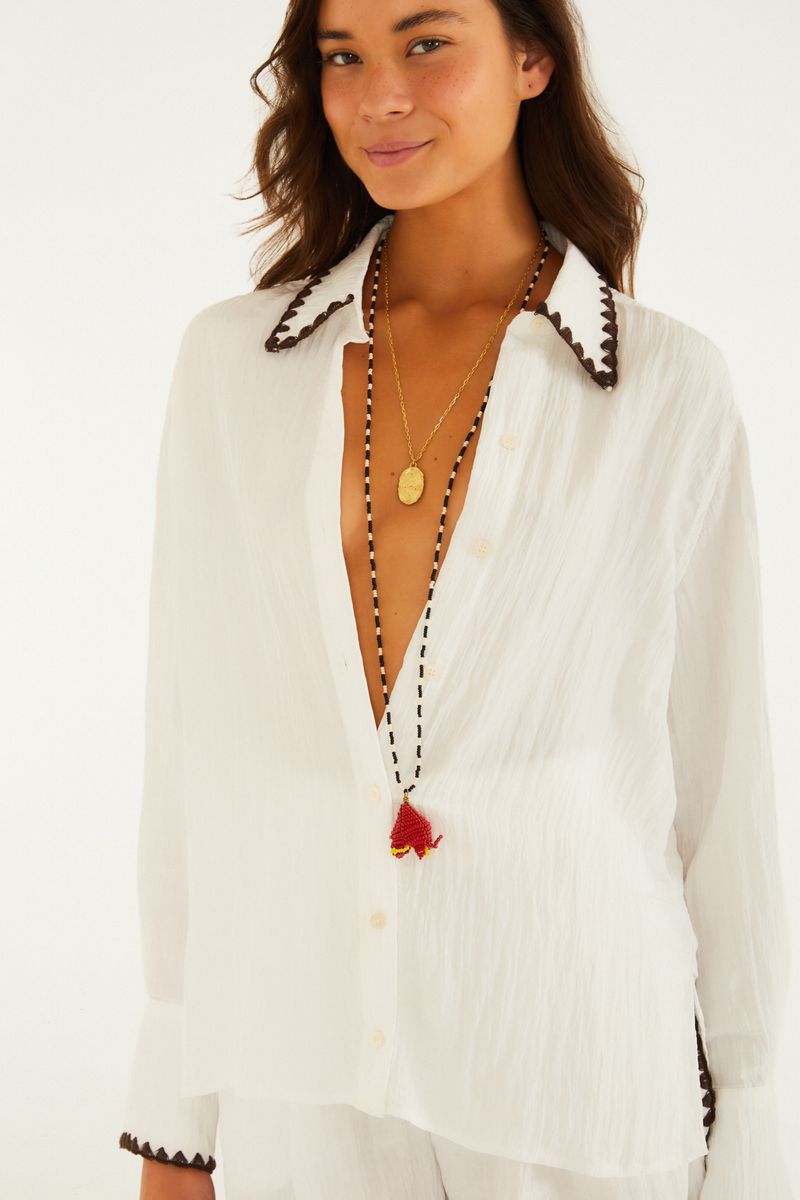 Camisa Detalhe