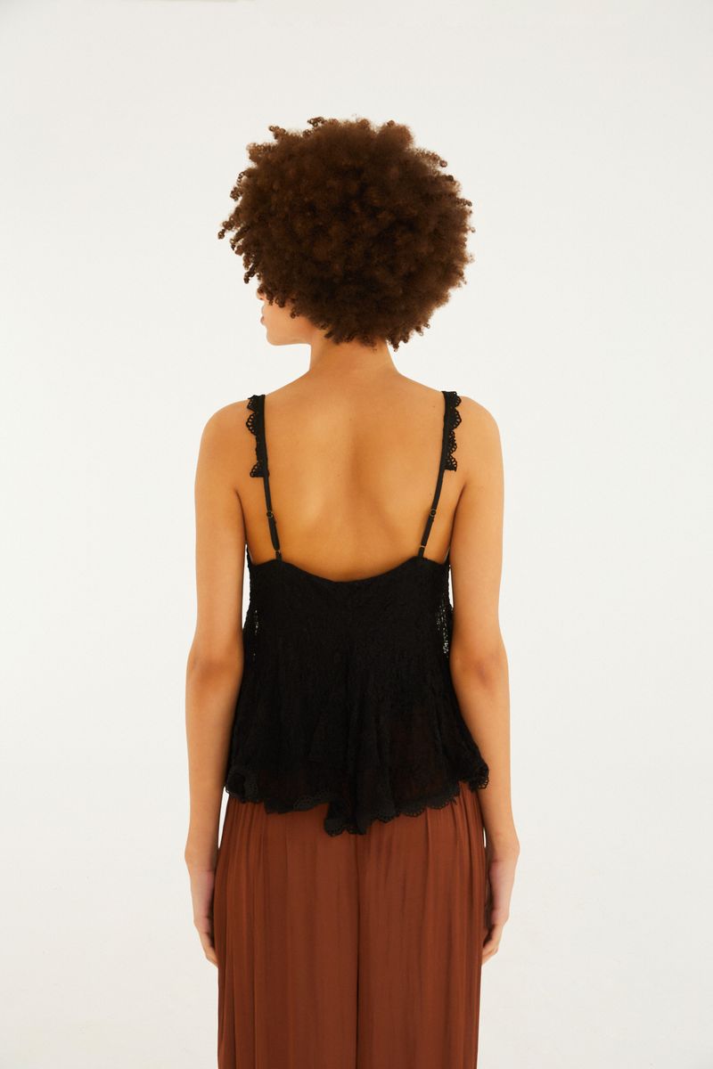 Blusa Nesgas Rendada