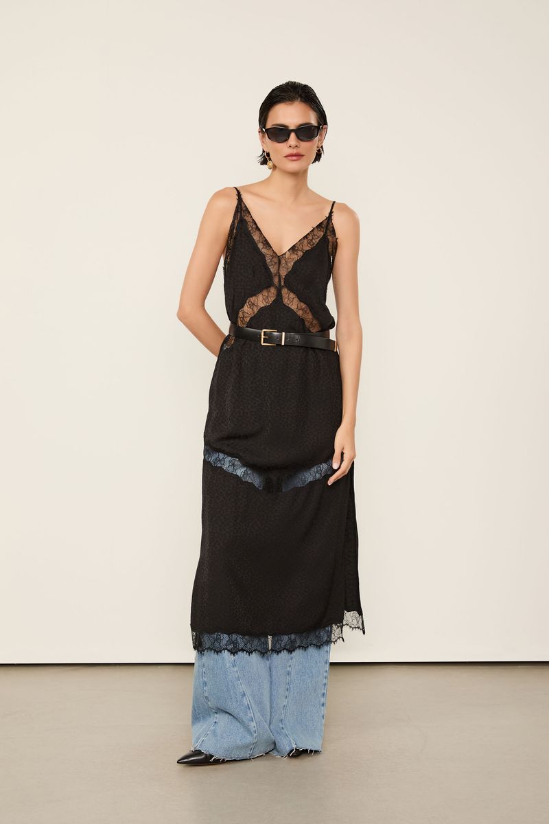 Vestido De Jacquard De Alça Preto Com Aplicações De Renda
