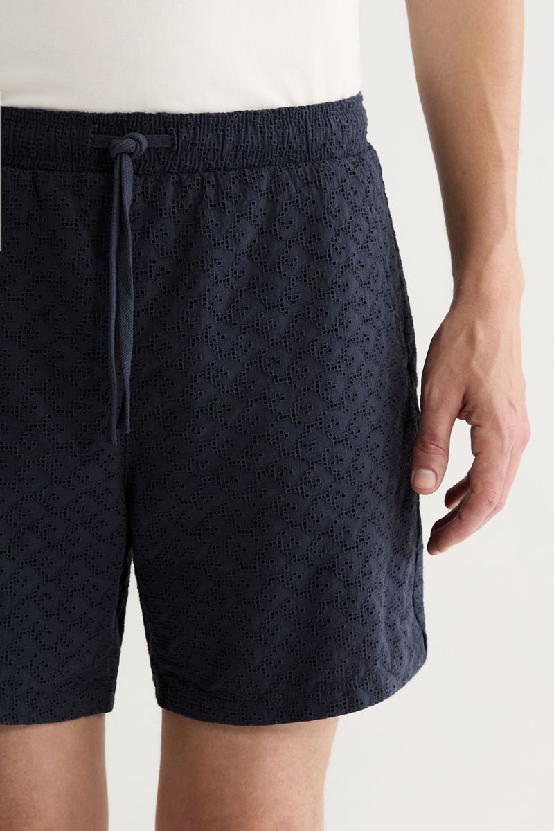 Short Vena Laise