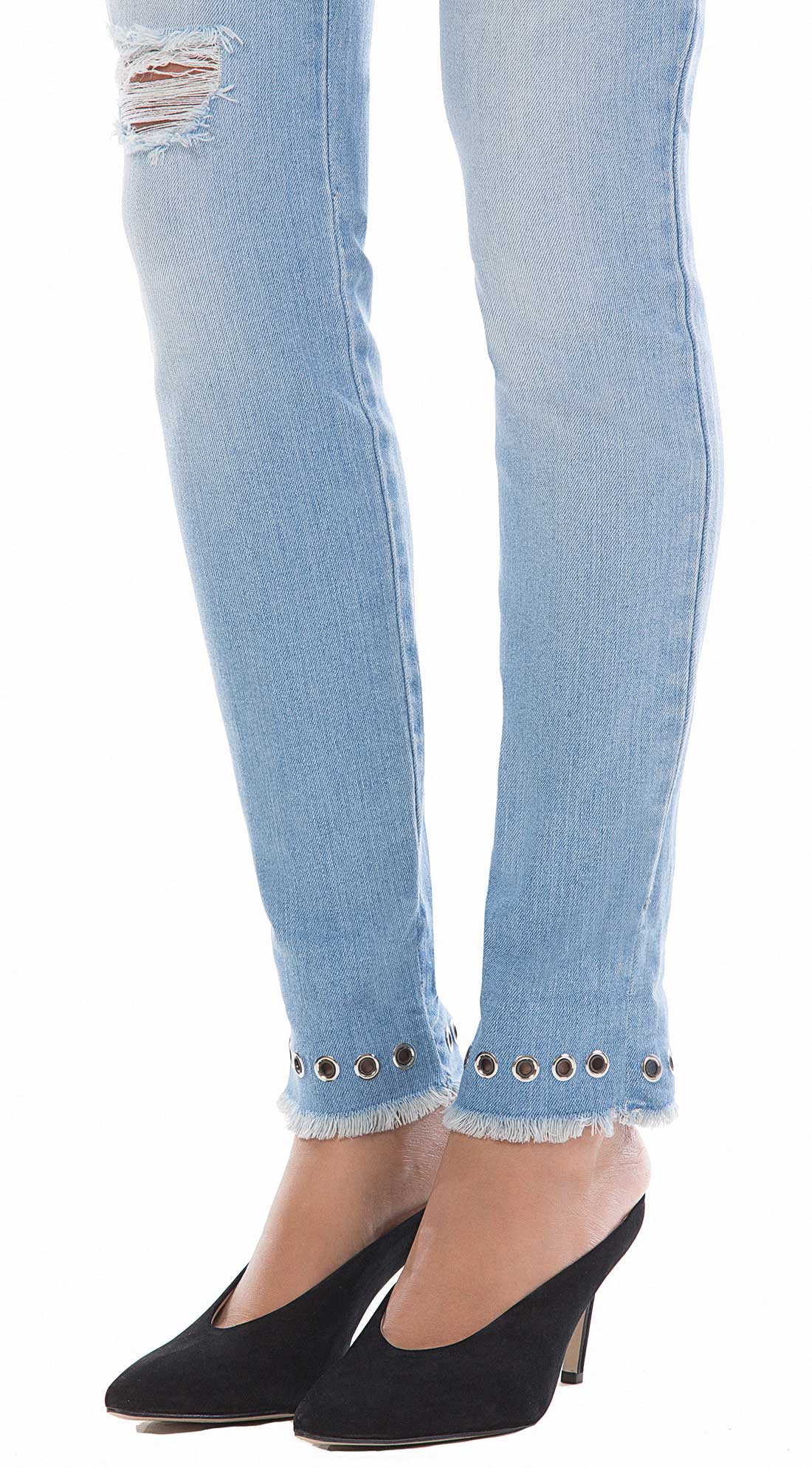 barra de calça jeans bordada