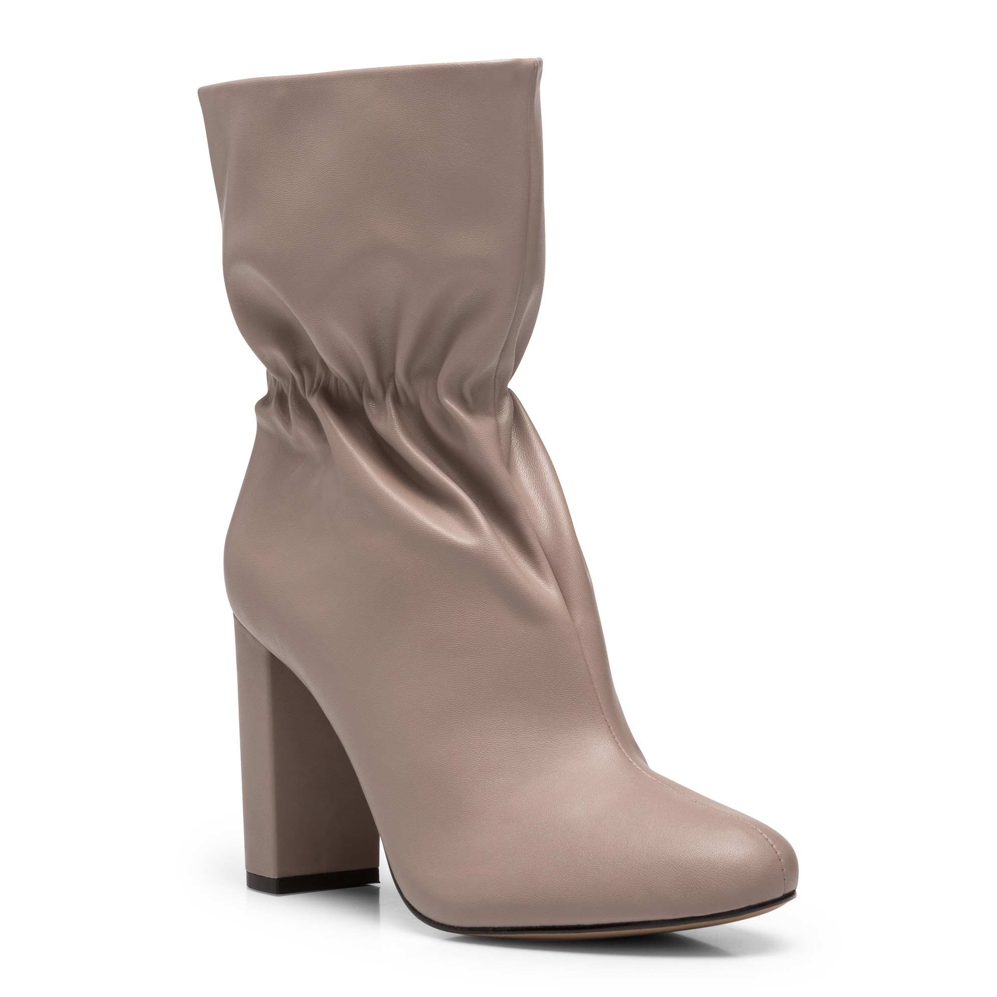 bota cano enrugado