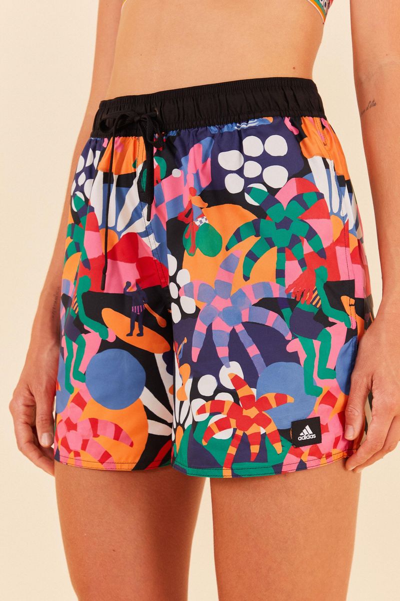 Bermuda Adidas Estampada In Movement Preta