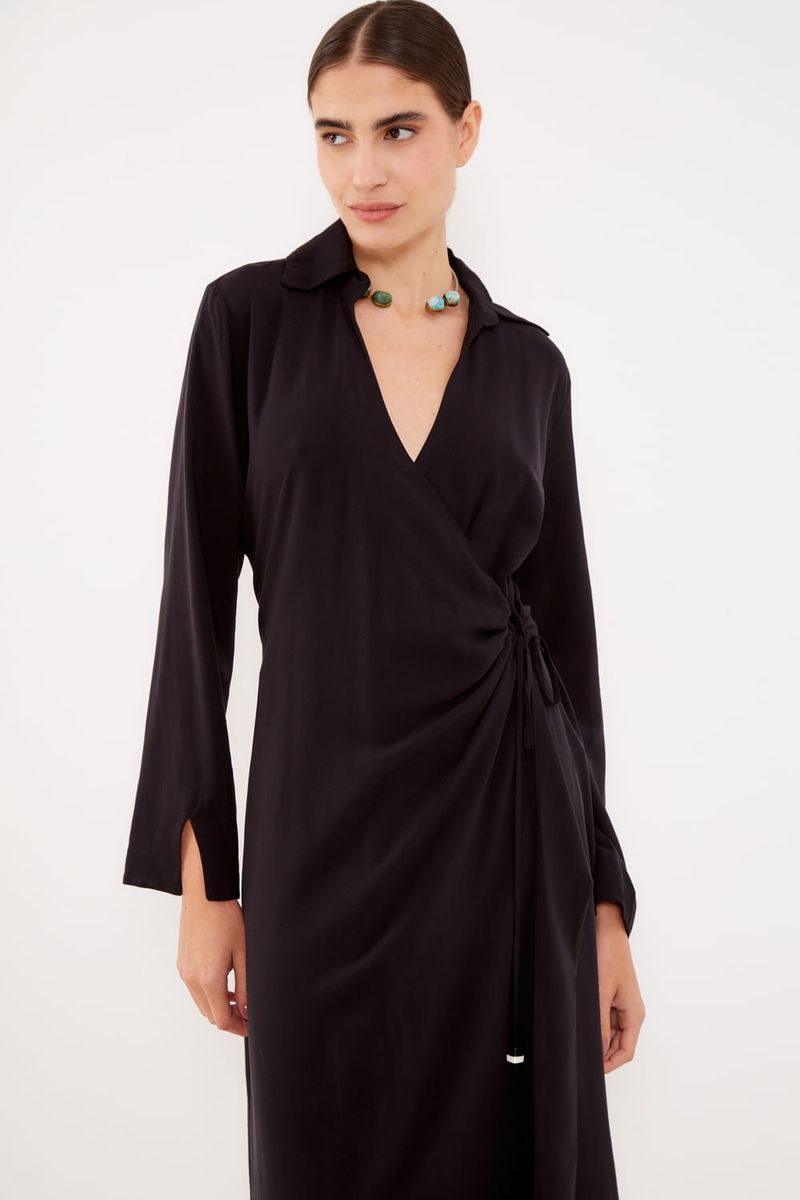Vestido Longo Detalhe Lateral