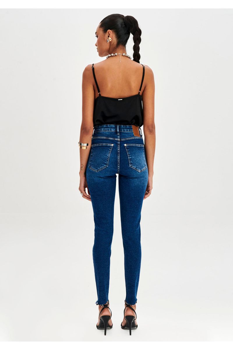 Calça Skinny Jeans