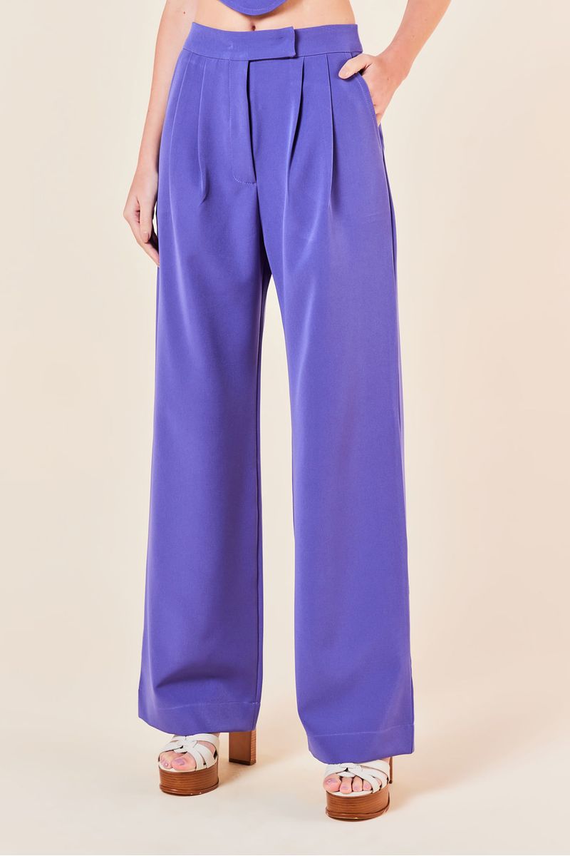 Calça Pregas Ampla com Bolso Faca -SAFIRA