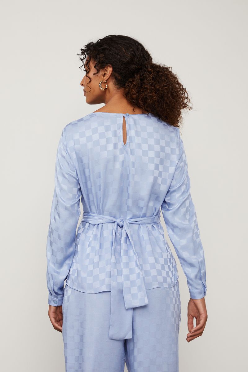 Blusa Jacquard Manga Longa Azul Frente Torcida
