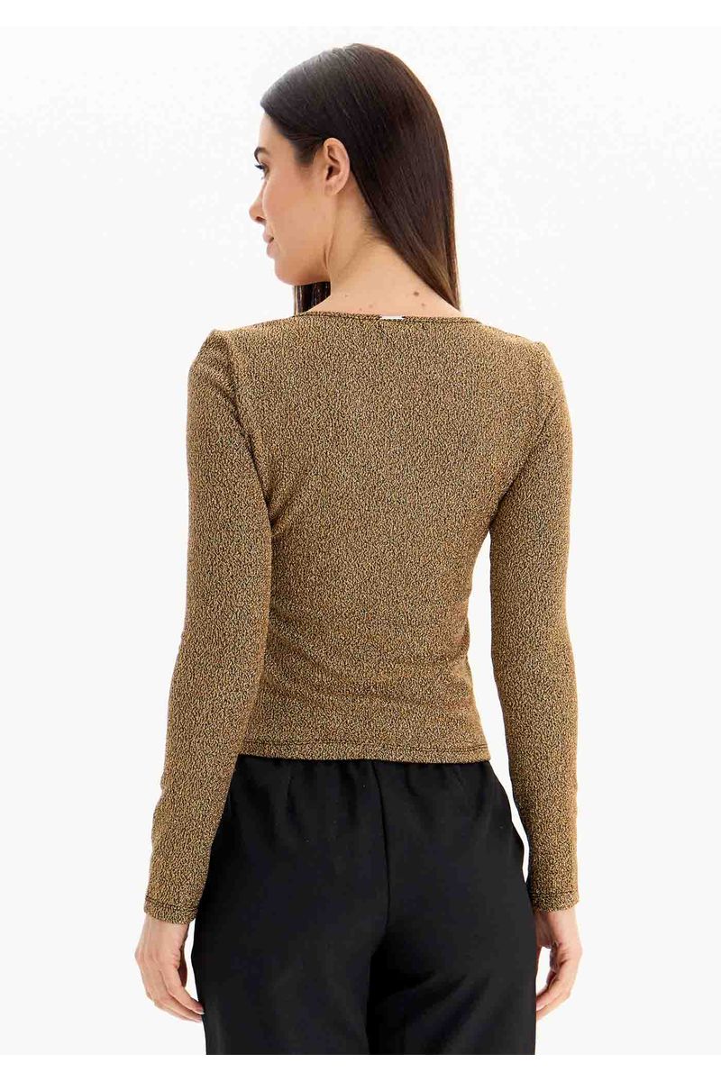 Blusa Decote Quadrado