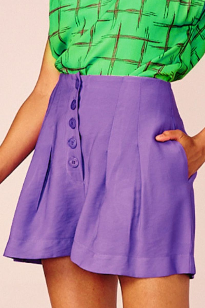 SHORT ALTO PREGAS E BOTOES -PURPLE