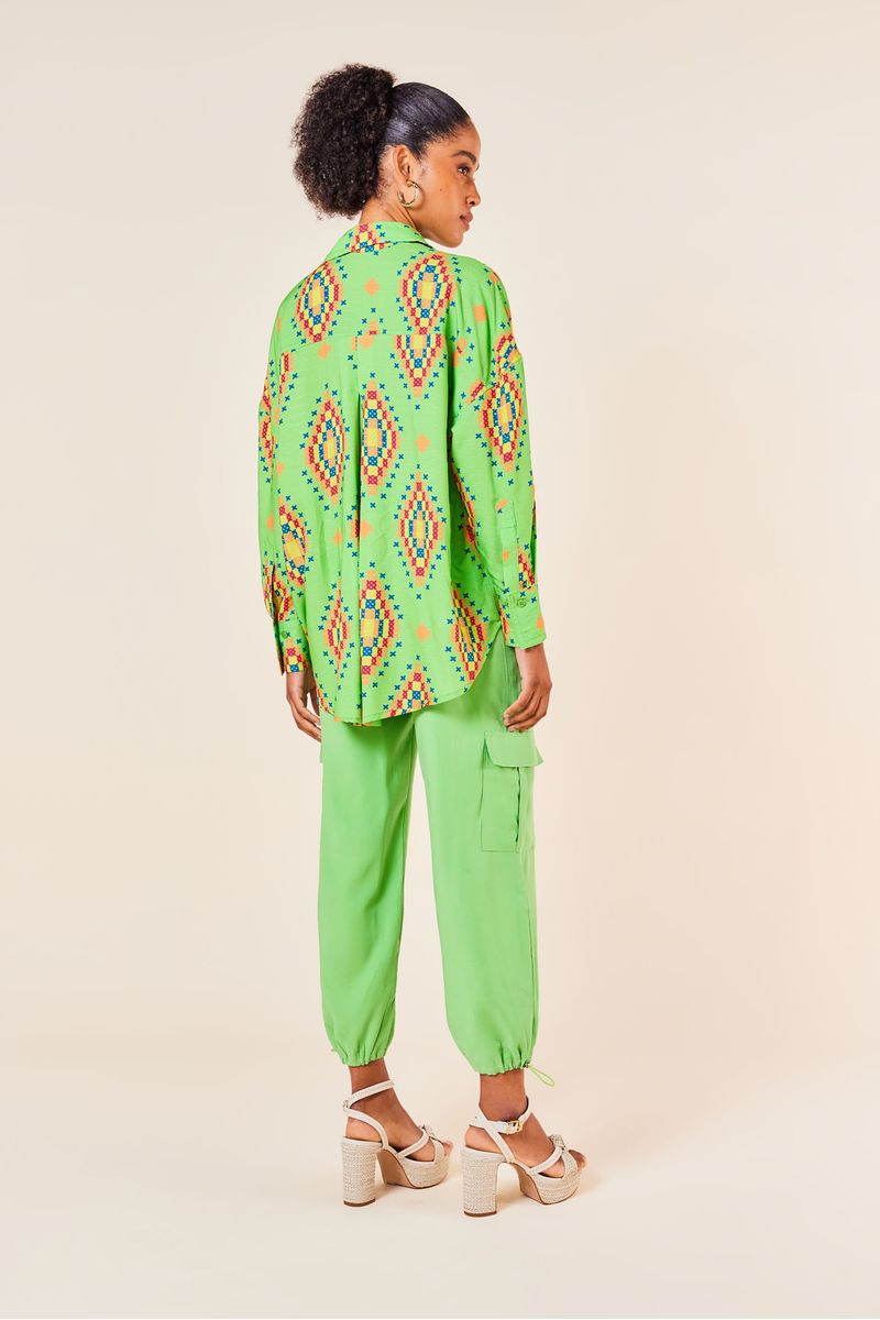 CAMISAO MANGA LONGA ESTAMPA PONTO CRUZ JADE