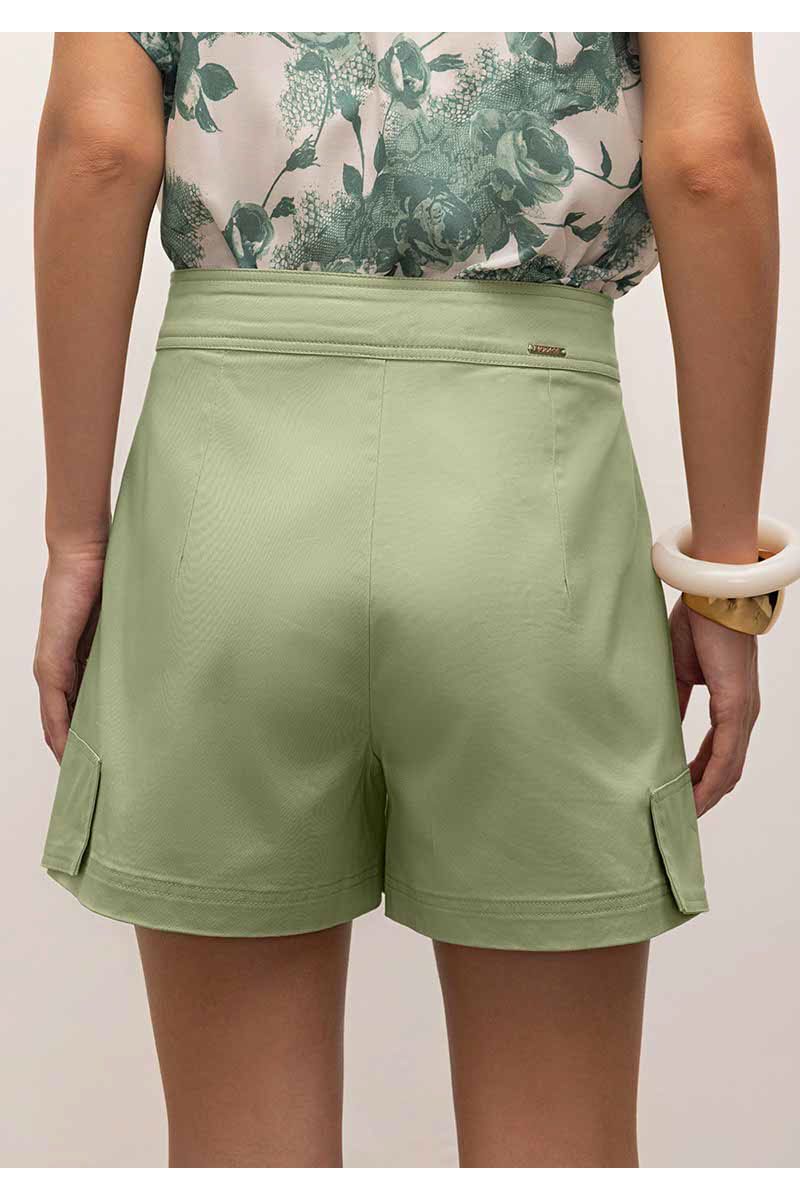 Shorts Iódice Cargo Com Lapela Verde