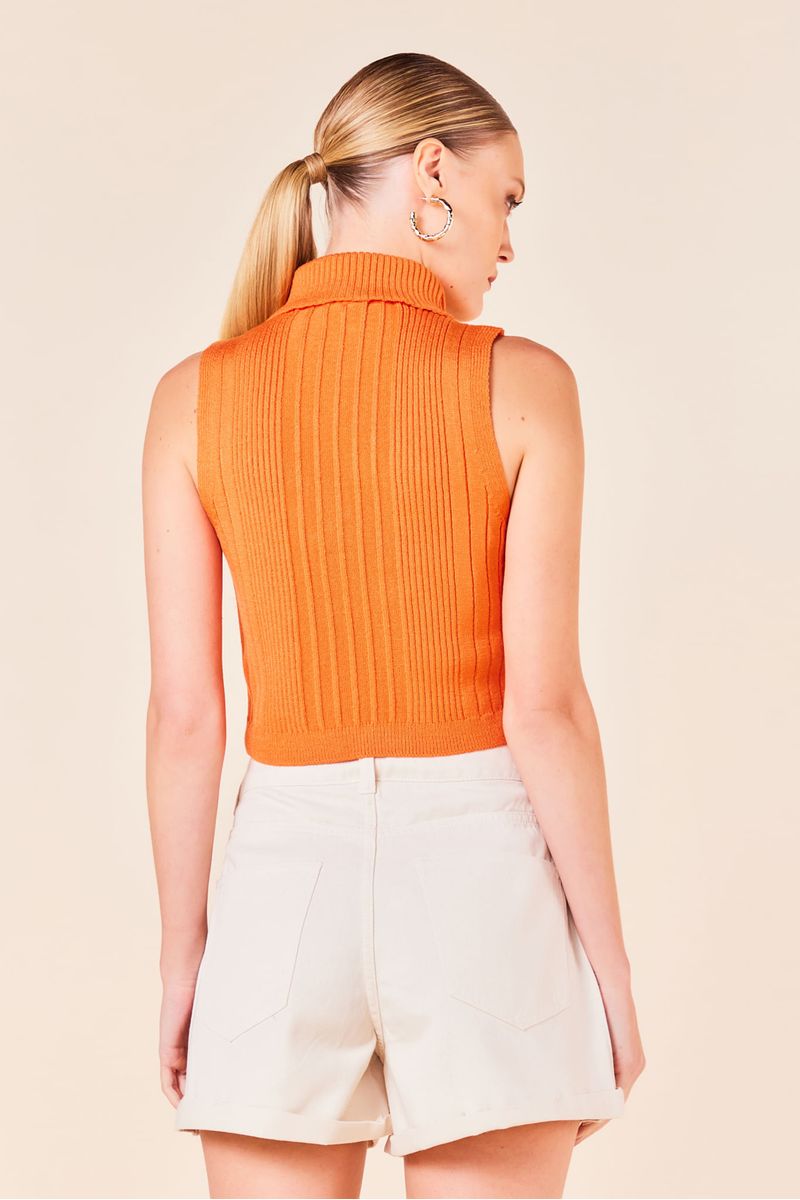 CROPPED CANELADO COM GOLA ALTA -TOPAZIO