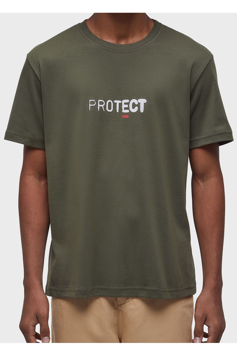 Big shirt protect the forests