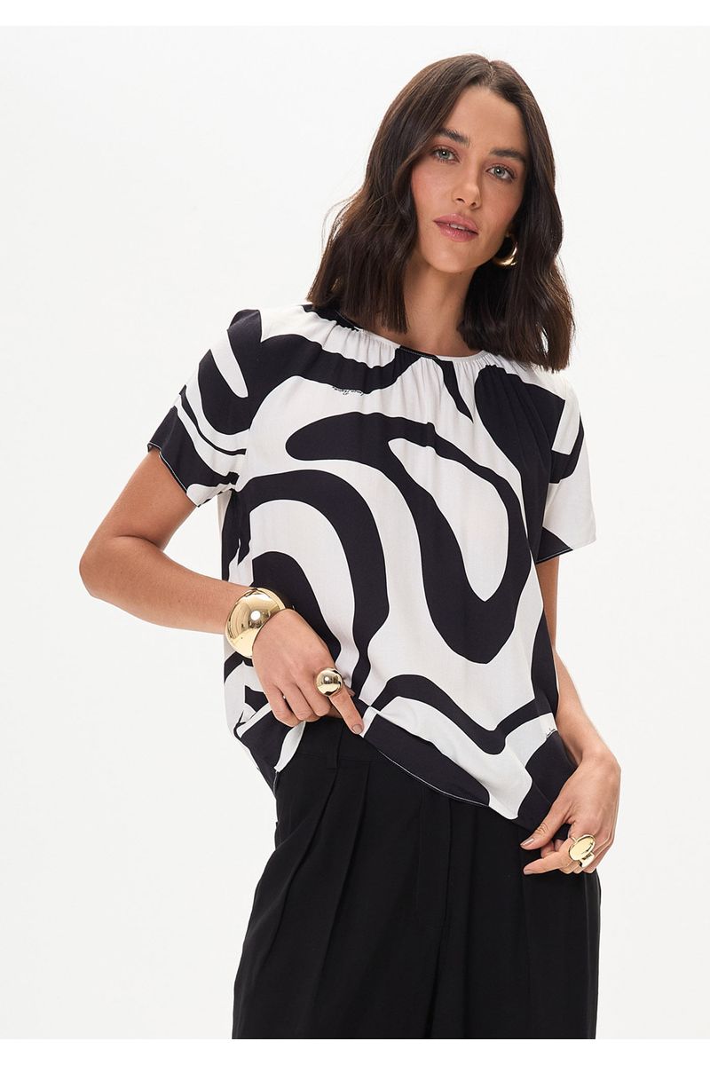 Blusa Manga Curta Estampada Descolada