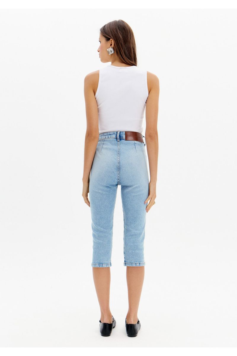 Calça Jeans Capri Cintura Super Alta