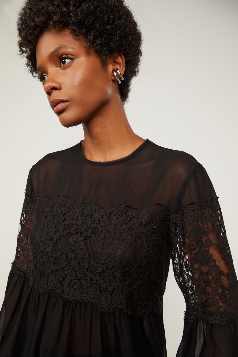 Bata De Georgette Manga Longa Com Renda Vazada Preto