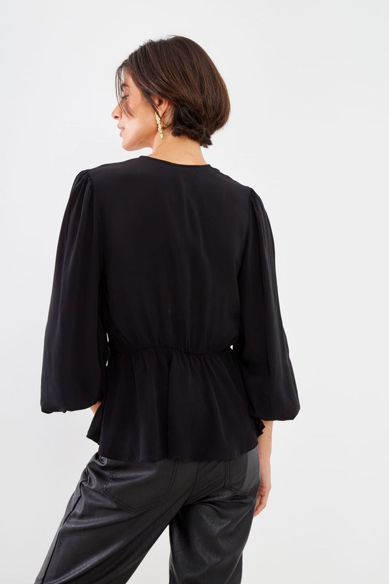 Blusa Transpasse Tecido Casual - Preto