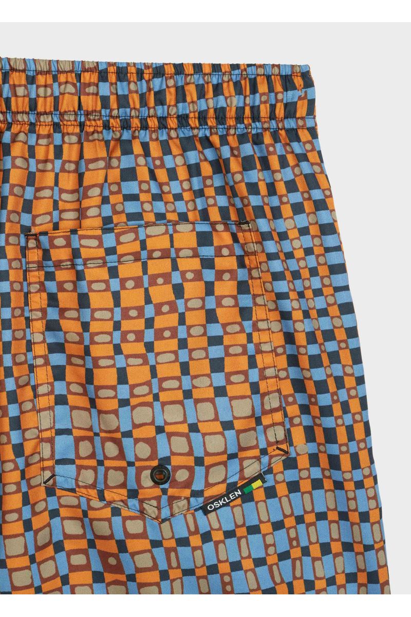 Short resort bent sun