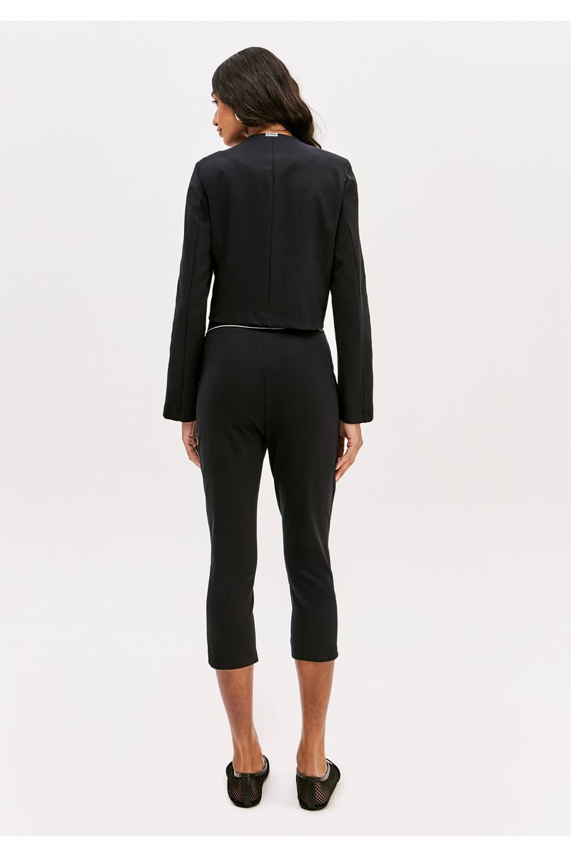 Calça Capri Cintura Alta Com Elástico