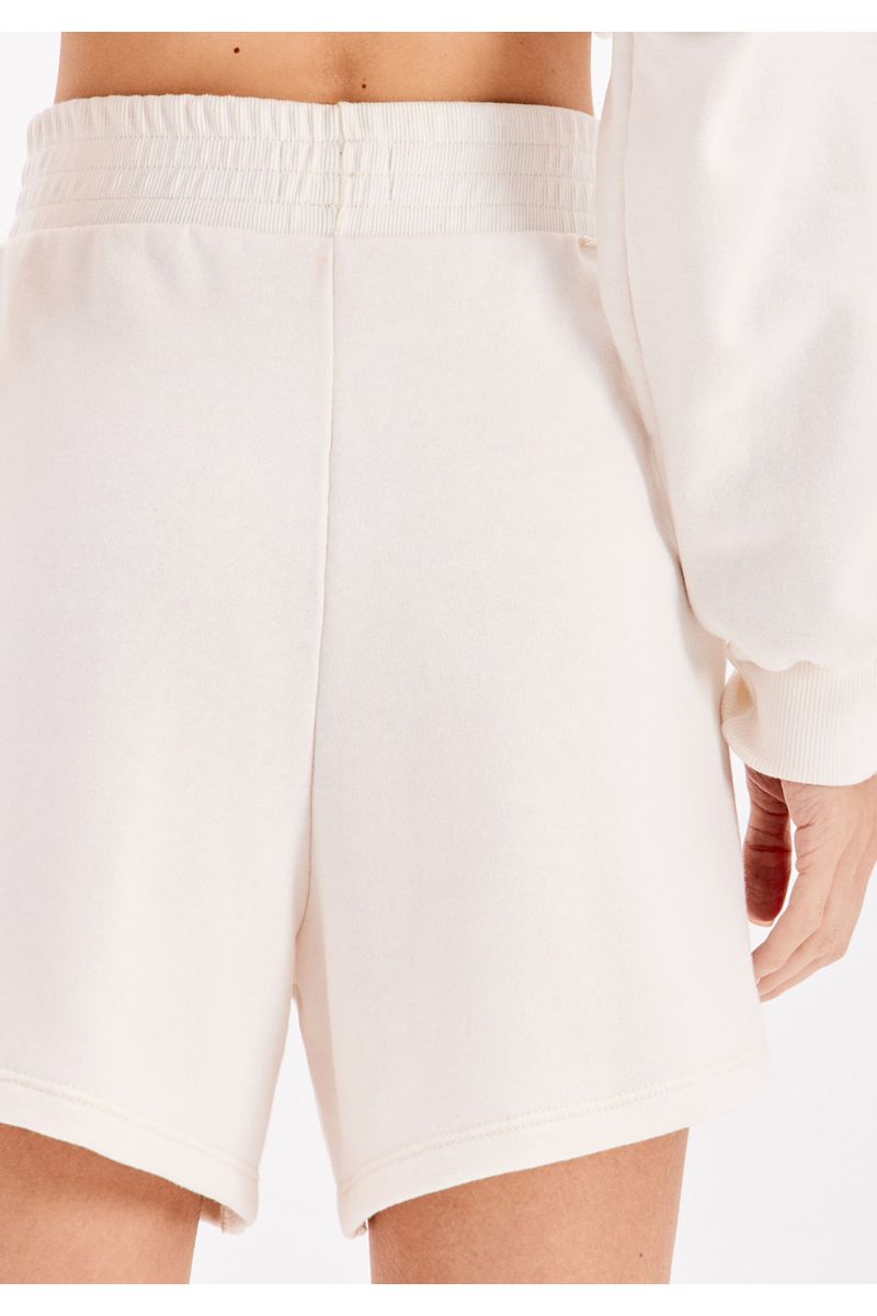 Short Moletom Cintura Alta