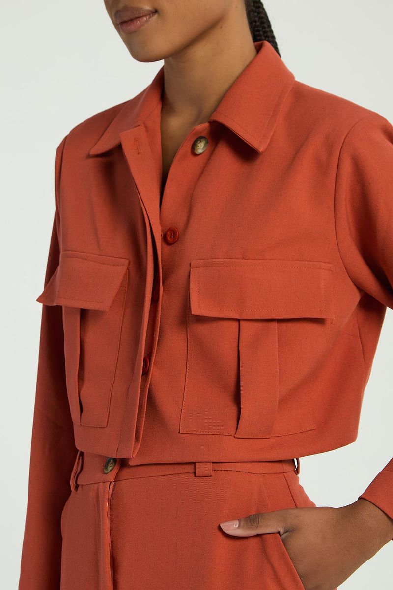 JAQUETA CROPPED - PECAN