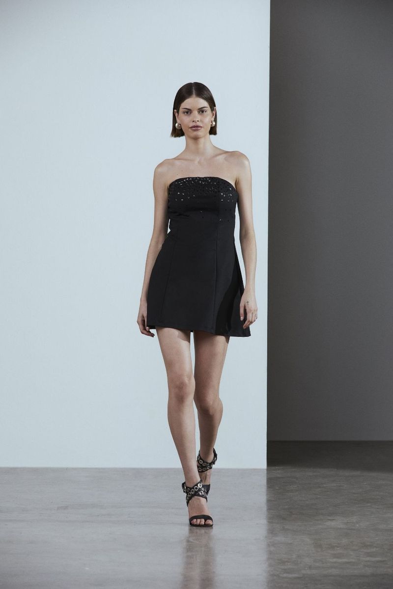 VESTIDO TOMARA QUE CAIA COM BRILHOS TERMOCOLANTES - PRETO