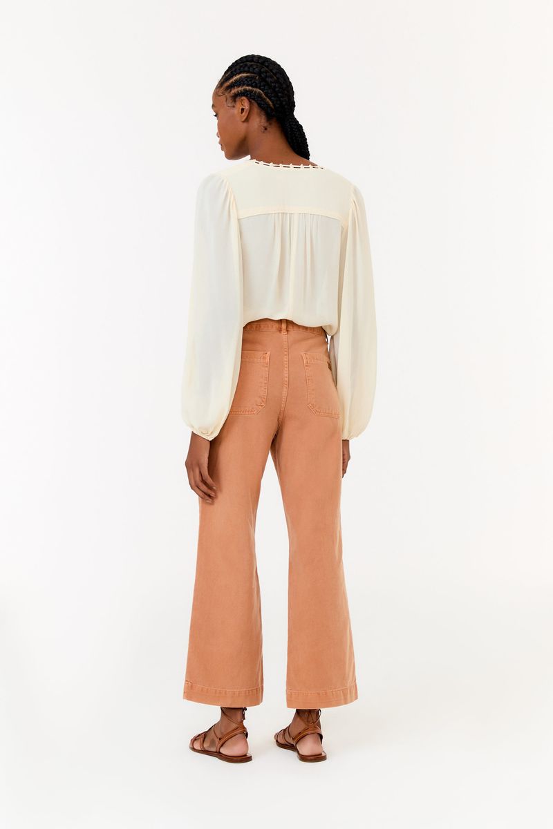 Calça Sarja Cropped Bolsos Frente
