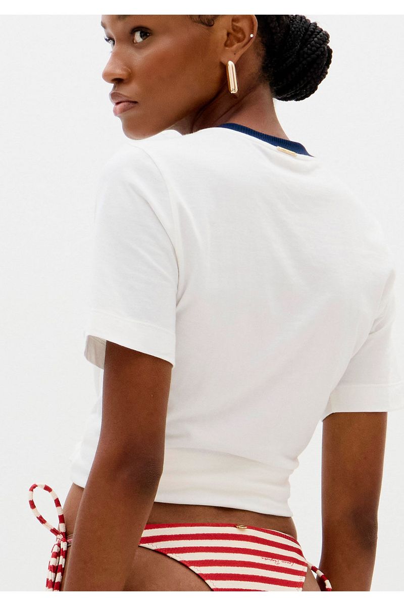 T-Shirt Baby Look Manga Curta Com Lata