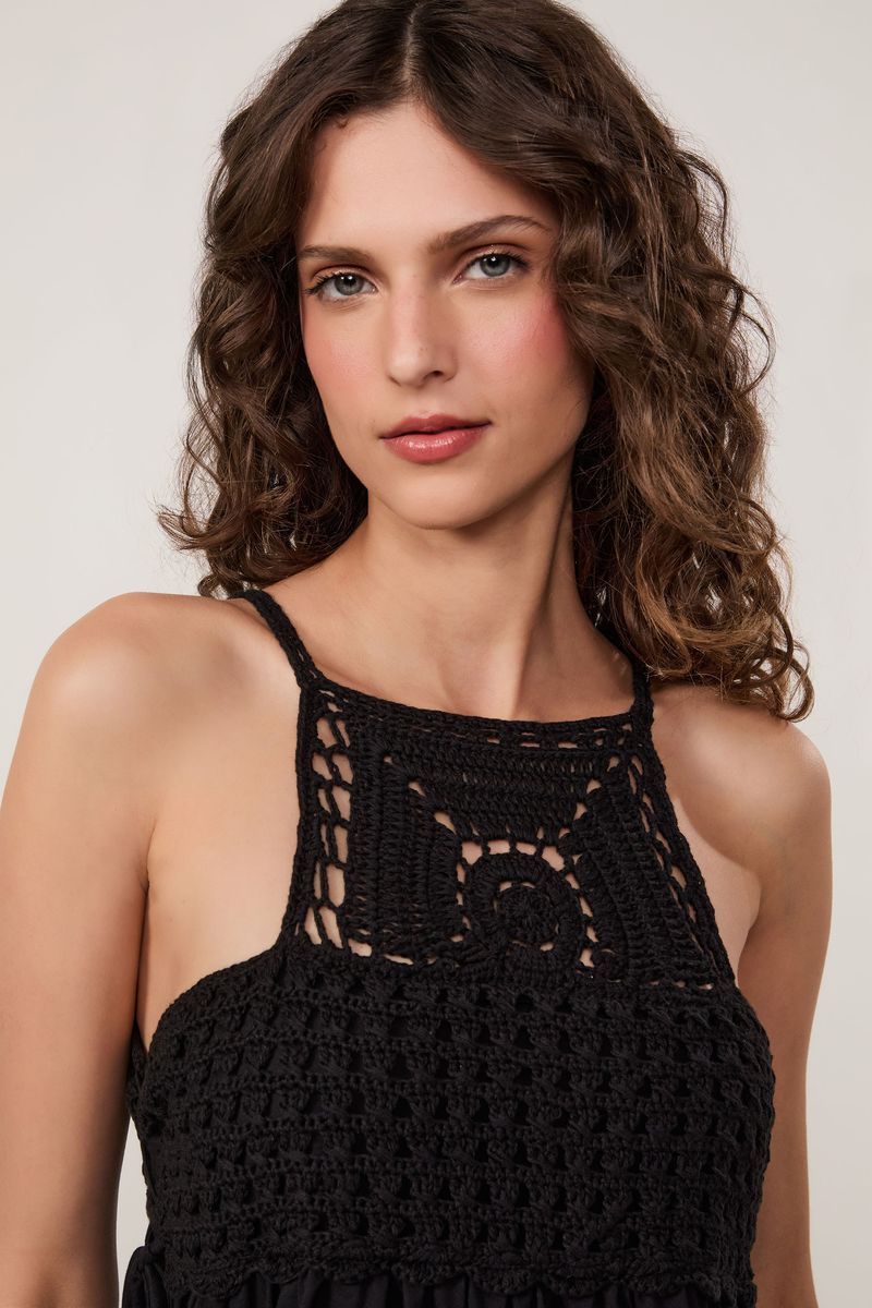 Vestido Malha Midi Aplicação Crochê