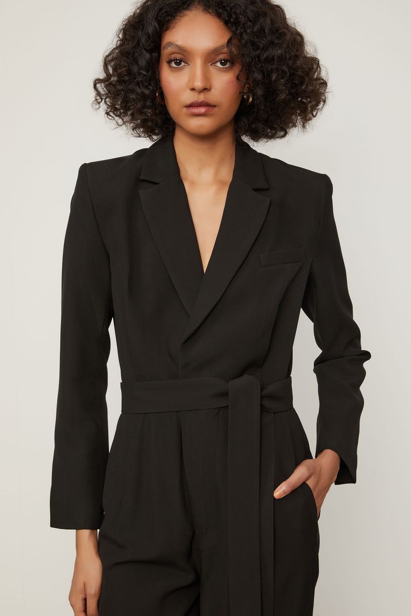 Macacao Alfa De Crepe Preto