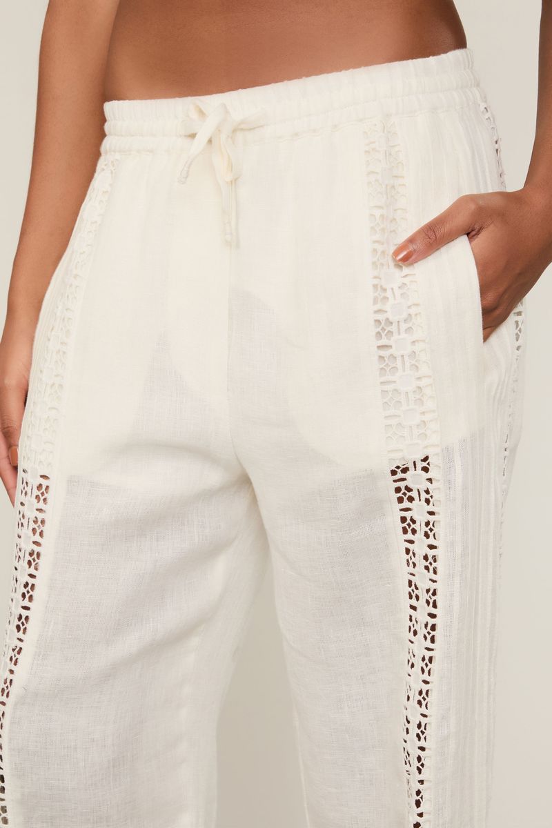 Calça Com Lateral Bordada Com Cós De Elástico