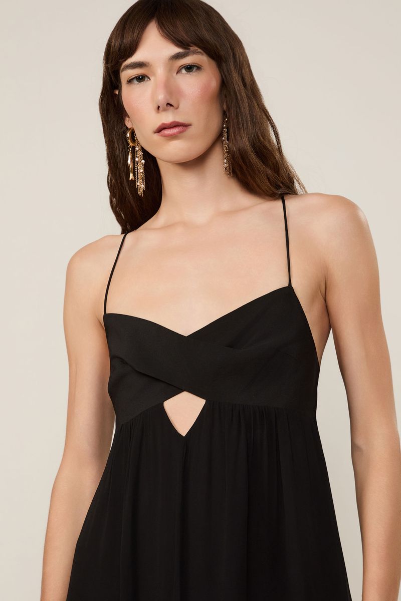 Vestido De Seda Com Cut Preto