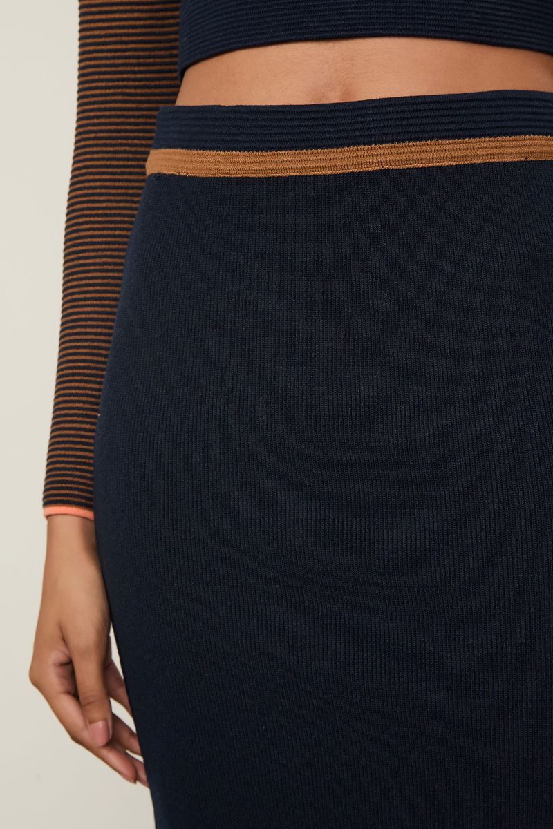 Saia De Tricot Midi Lápis Com Listra Cós