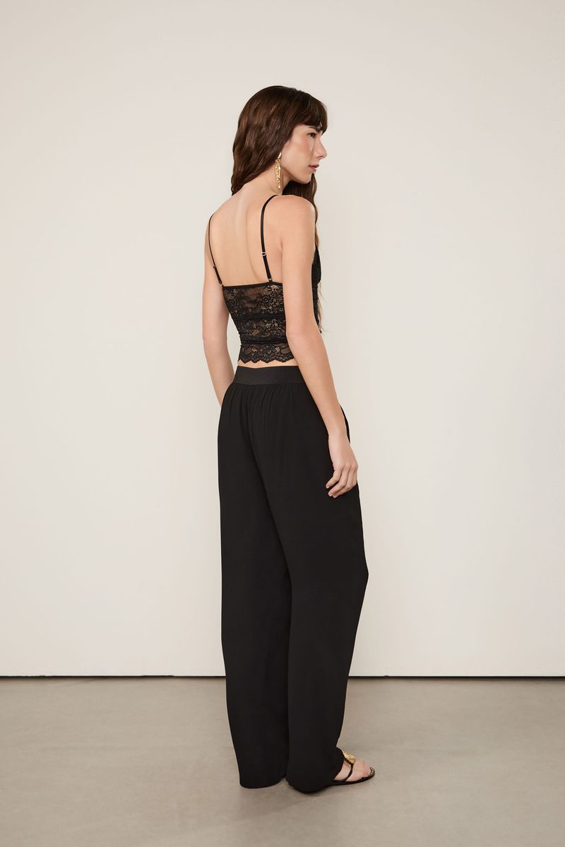 Calça De Georgette Reta Com Bolsos