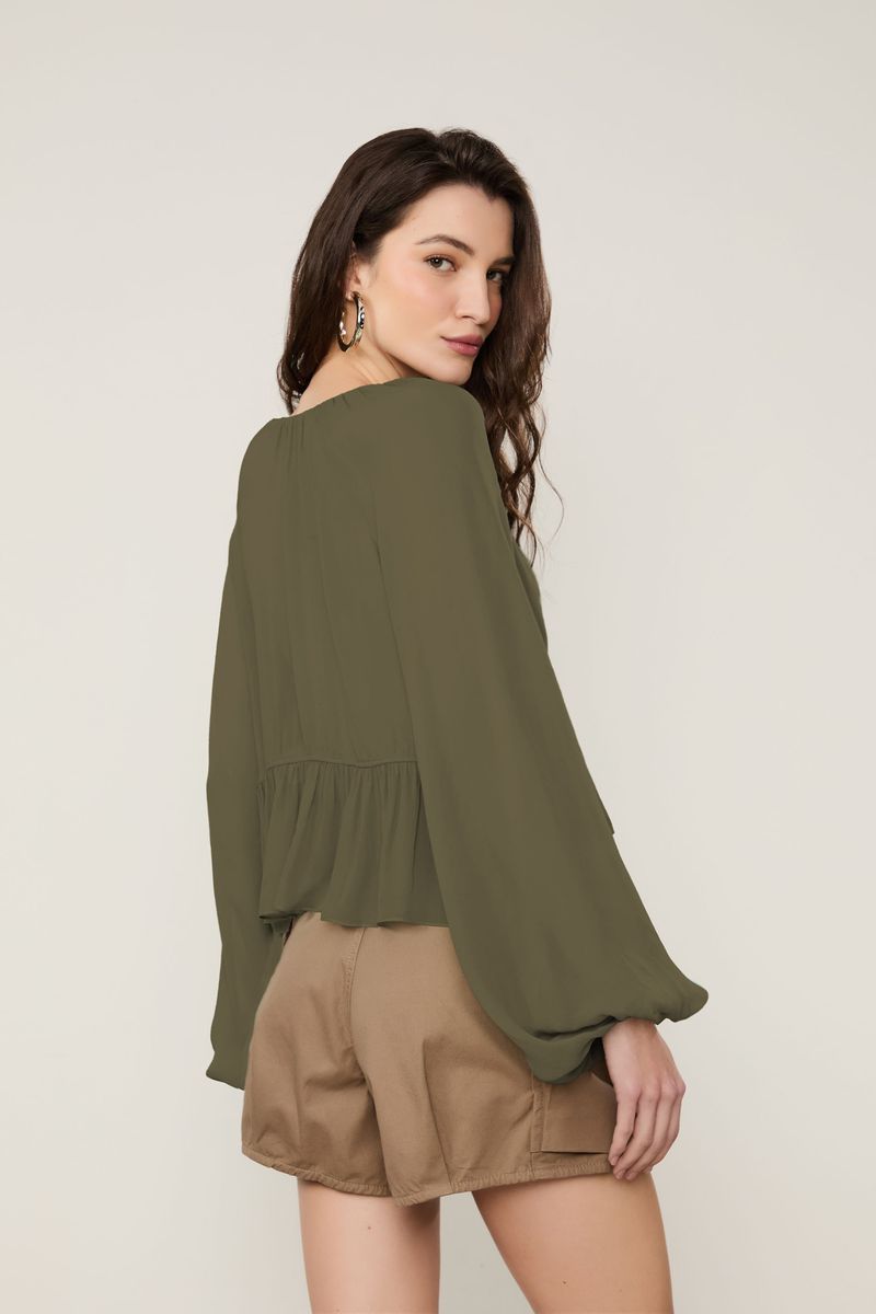 Blusa De Georgette Com Decote Verde