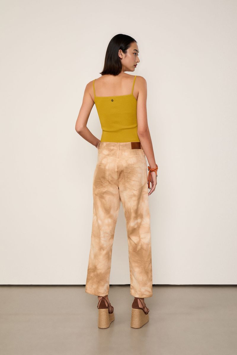 Calça Sarja Reta Rock Embossing
