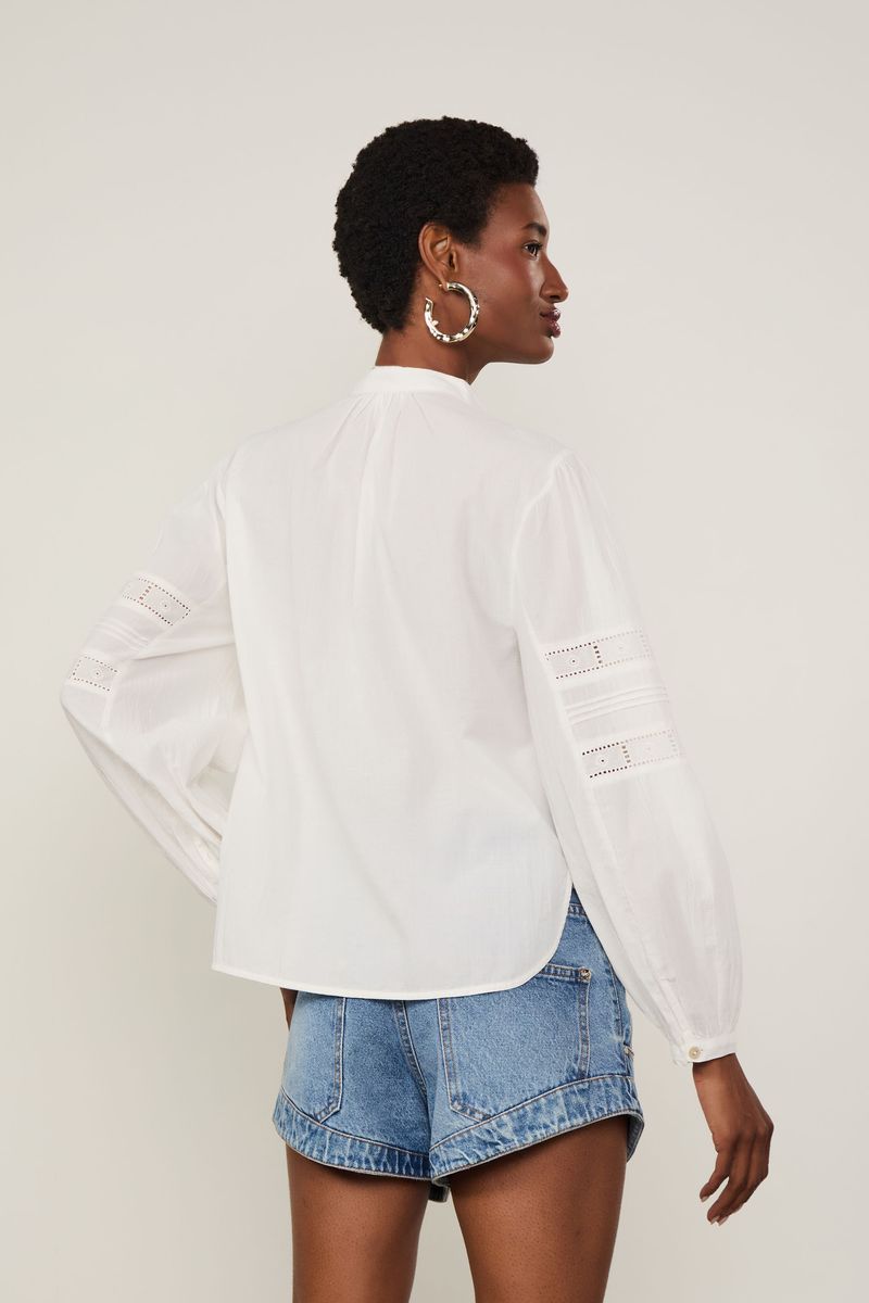 Camisa De Voil De Algodão Manga Longa Gola Padre Detalhe Rendas Nervuras Off White